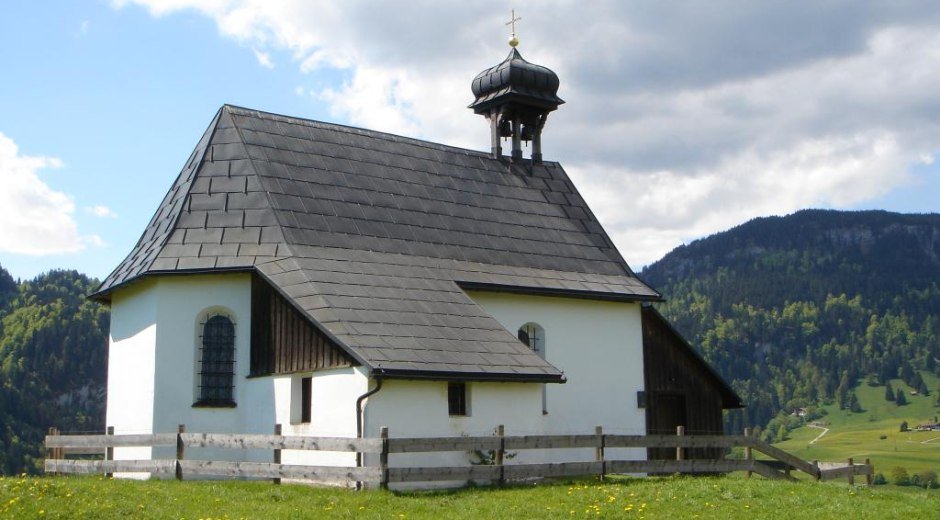 Kapelle im Obermaiselsteiner Ortsteil Oberdorf © Tourismus Hörnerdörfer GmbH
