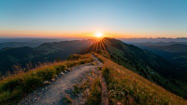Sonnenaufgang am Hochgrat © Oberstaufen Tourismus, Leo Schindzielorz