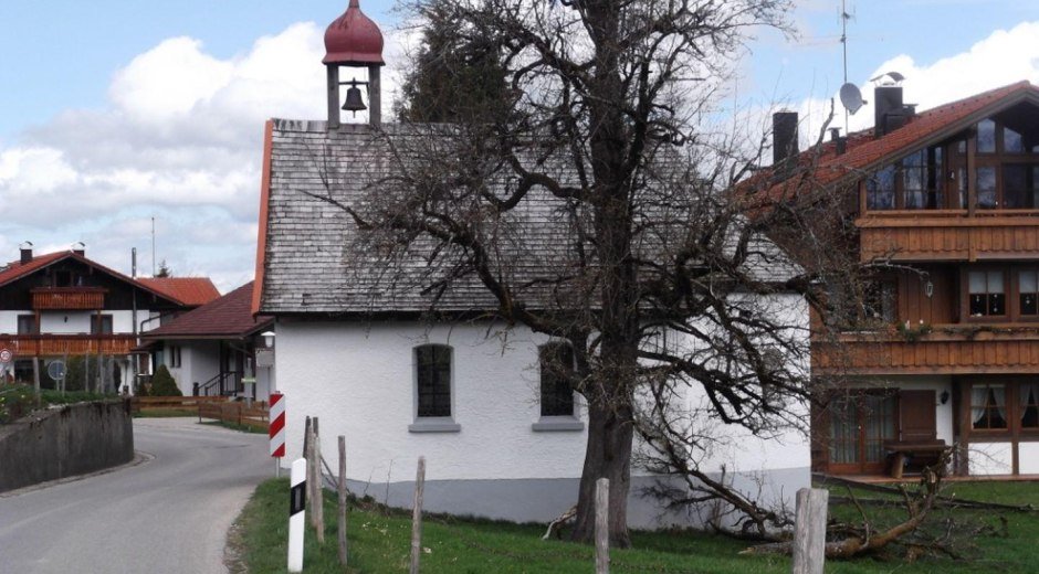 Direkt am Ortseingang von Kierwang gelegen © Tourismus Hörnerdörfer GmbH