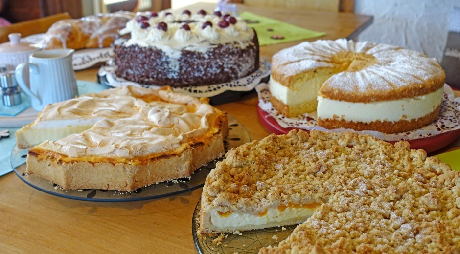Selbstgemachte Kuchen "Beim Thanner" © Tourismus_Hörnerdörfer_Mueller_Ulrike