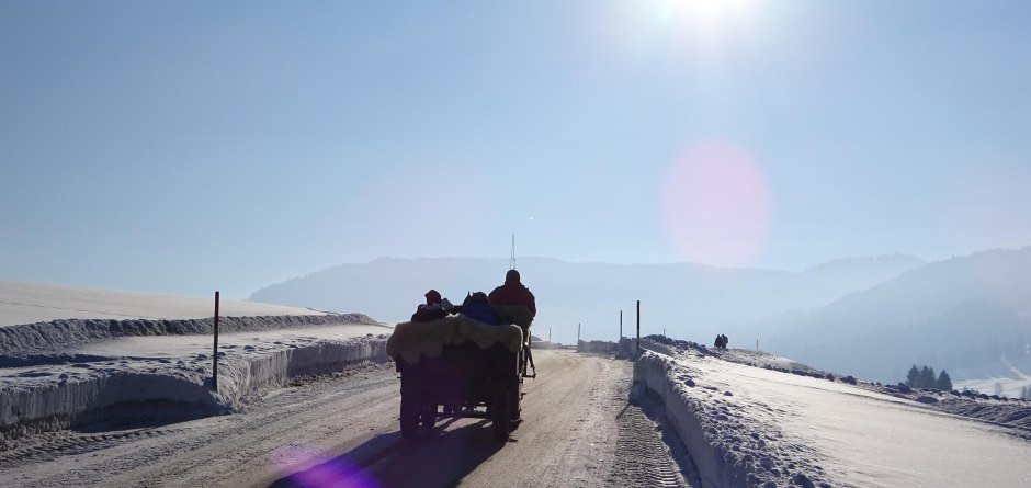 Genießen Sie die Wintersonne und die Aussicht © Tourismus Hörnerdörfer, Gästeinformation Bolsterlang