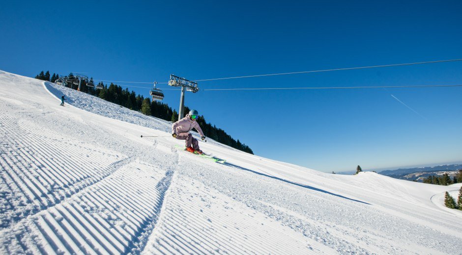 Skifahren am Fluhexpress in Oberstaufen Steibis. © Oberstaufen Tourismus | Moritz Sonntag
