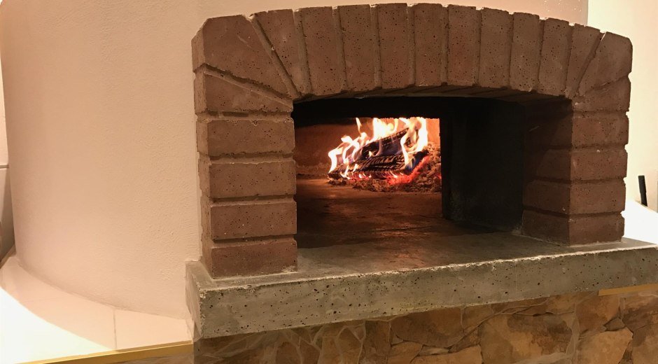Ristorante-Pizzeria Cortina im Ofterschwanger Haus © Cortina - Ofterschwang