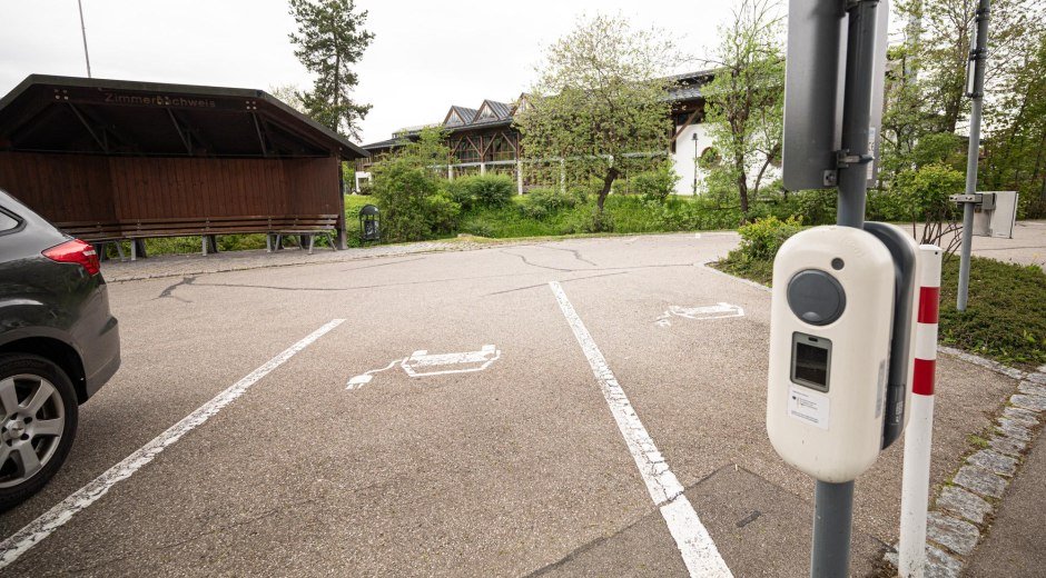 Ladestation für E-Auto - Fiskina in Fischen © Tourismus Hörnerdörfer GmbH