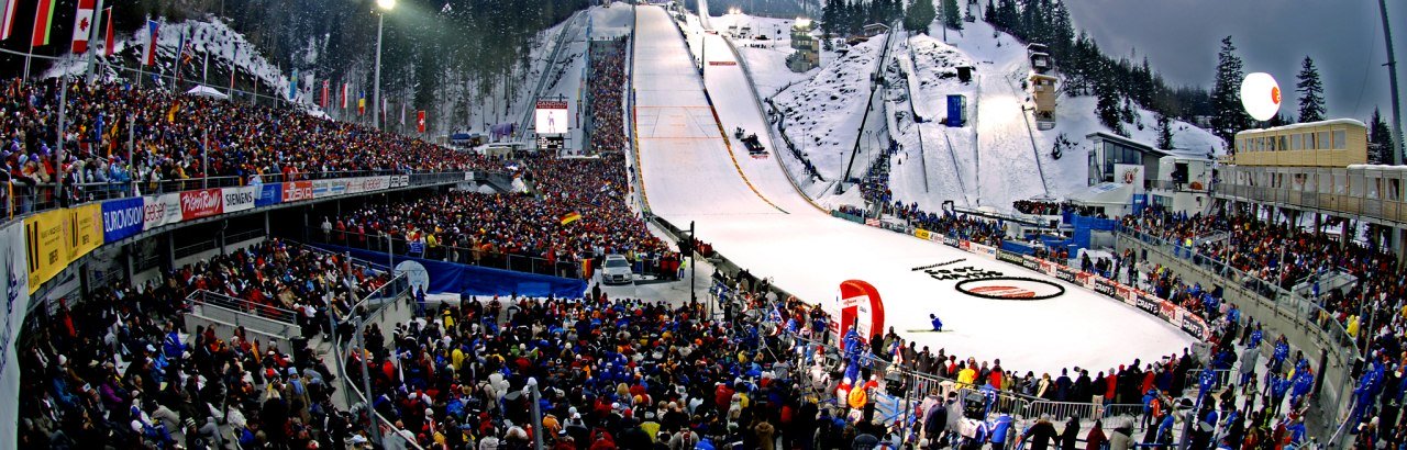 Skispringen in Oberstdorf © Hermann Ernst