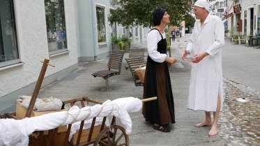 Schauspielszene in der Gerberstraße, Kempten © Kempten Tourismus