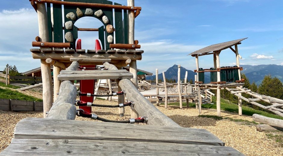 Spielplatz an der Weltcup-Hütte - Bergstation Ofterschwang © Tourismus Hörnerdörfer, M. Redecker