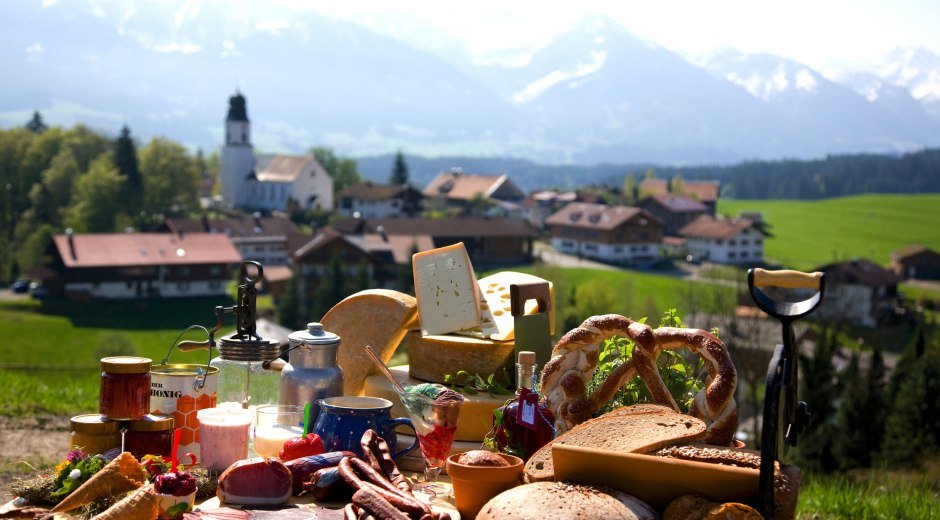 Regionale Produkte mit dem Siegel "Gutes vom Dorf" in Ofterschwang in den Allgäuer Hörnerdörfern © Tourismus Hörnerdörfer, berge.at