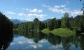 Malerischer Auwaldsee bei Fischen im Allgäu © Tourismus Hörnerdörfer