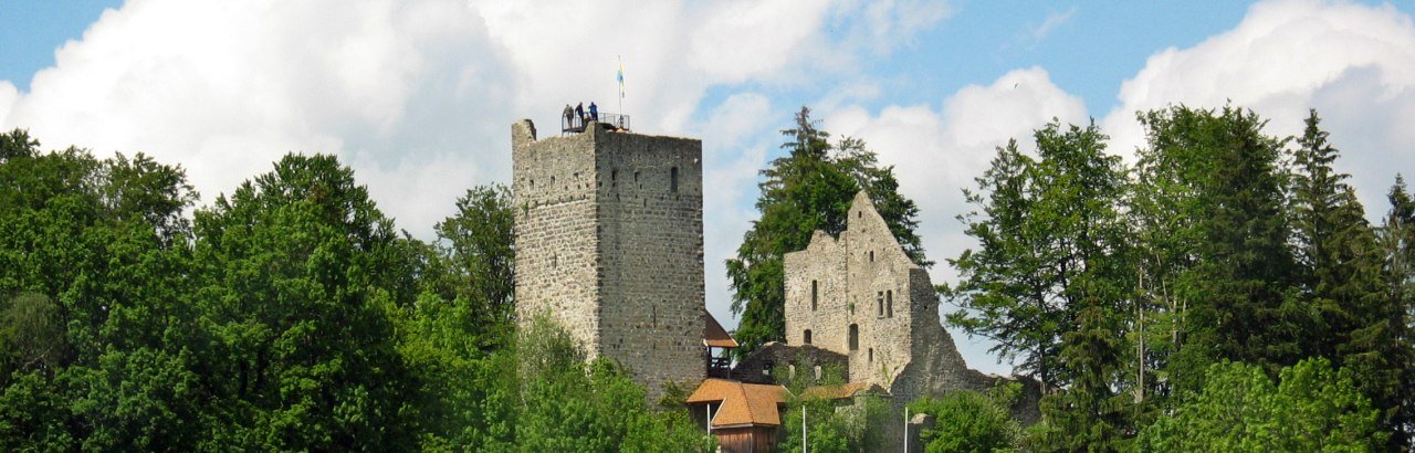 Burgruine Sulzberg - größte Burgruine im Oberallgäu © Markt Sulzberg