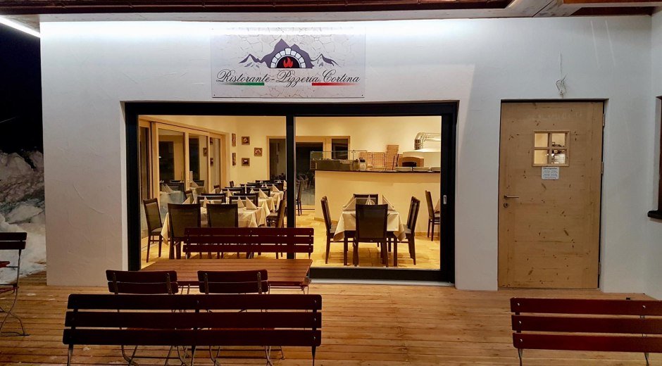 Ristorante-Pizzeria Cortina im Ofterschwanger Haus © Cortina - Ofterschwang