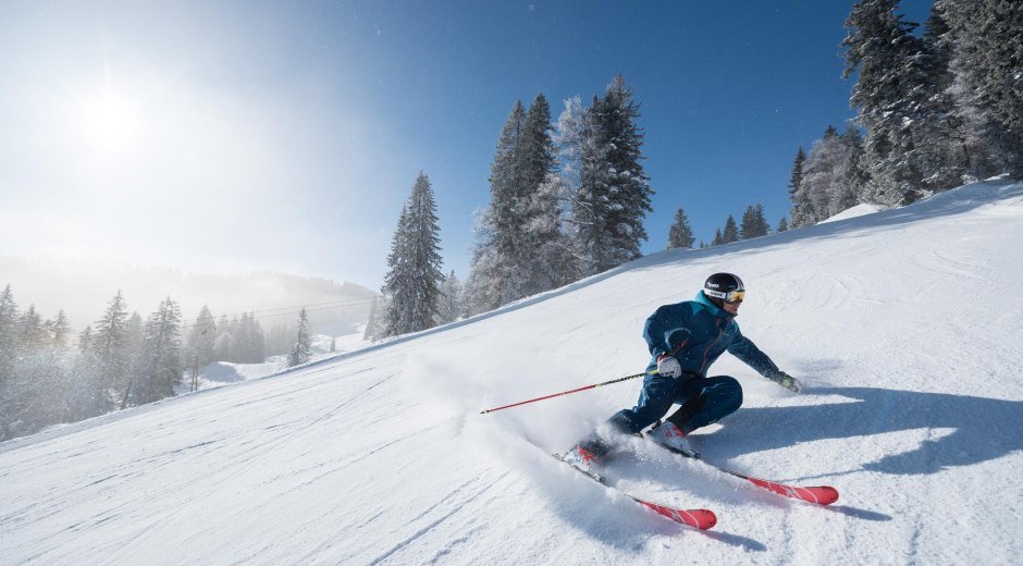 Skifahren in Balderschwang im Allgäu © Tourismus Hörnerdörfer, F. Kjer
