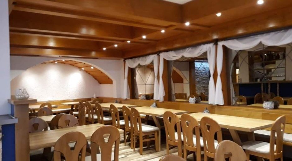 Pizzeria La Grotta © Pizzeria La Grotta
